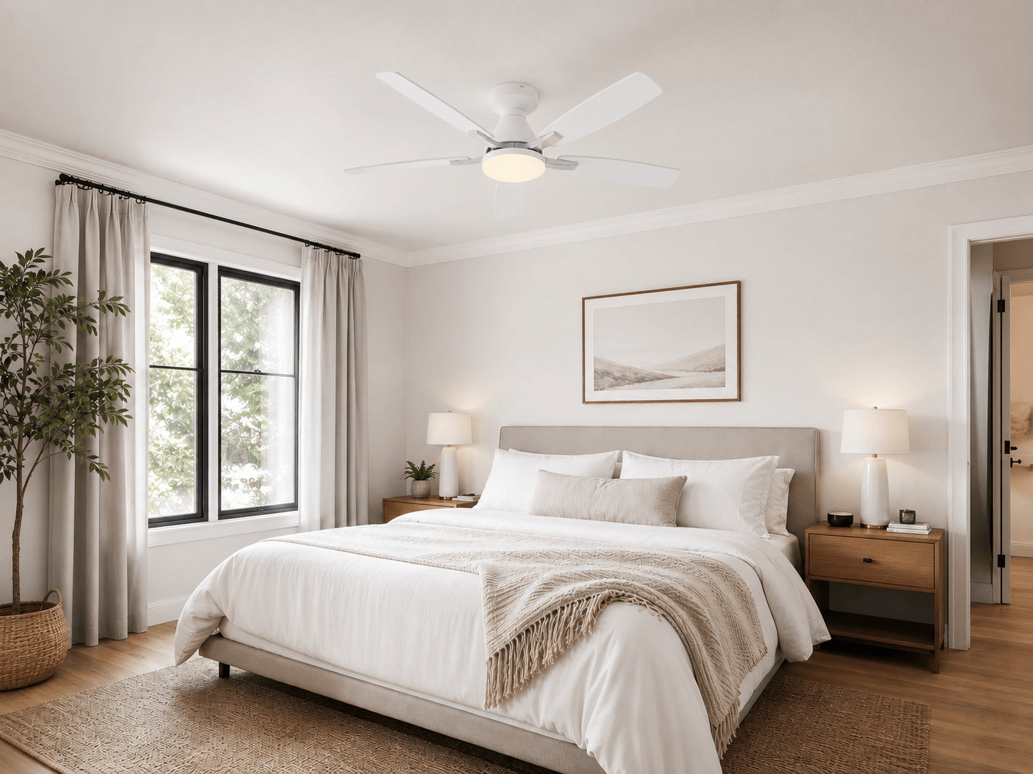 FancyMay fan light in a bedroom